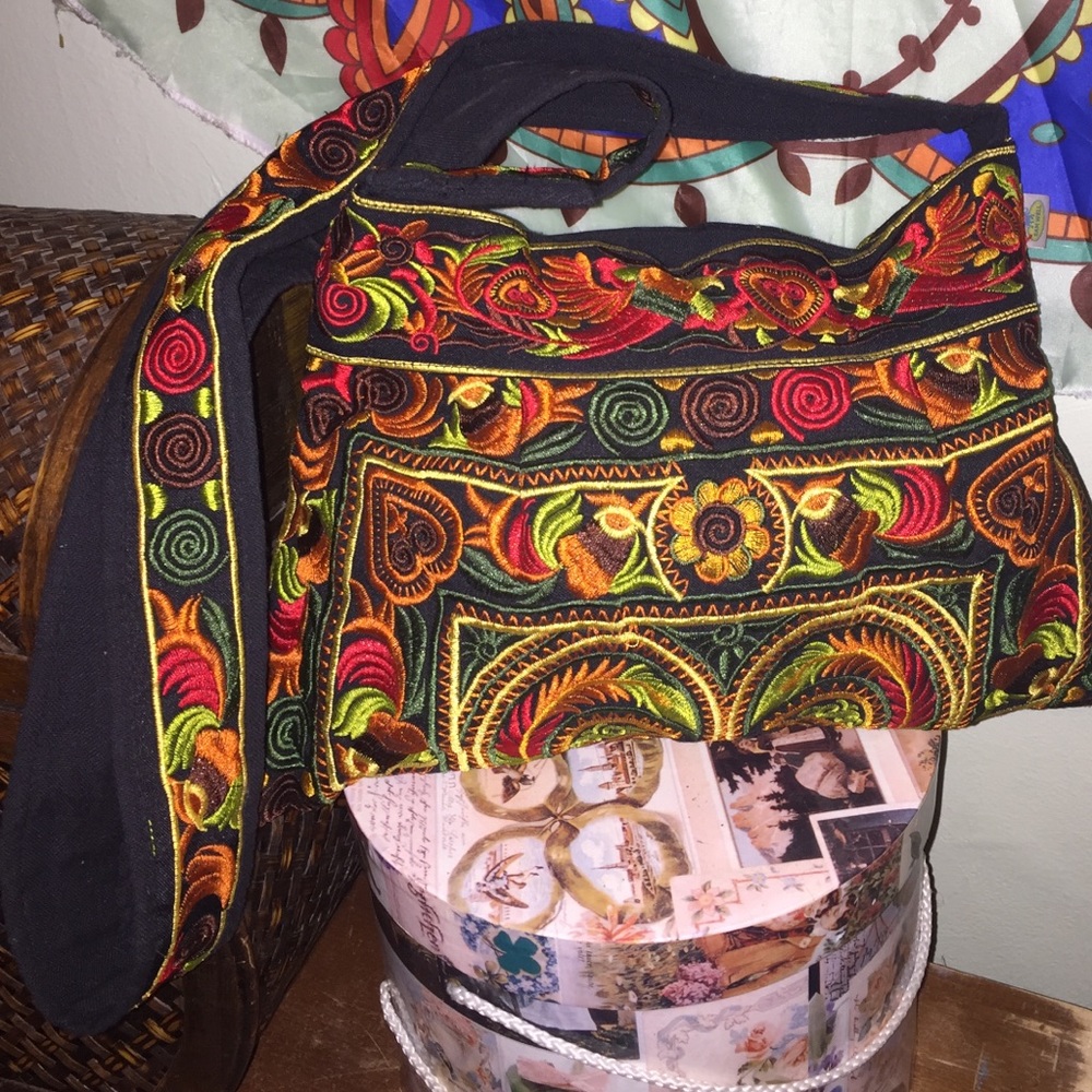 Sam Well embroidered crossbody